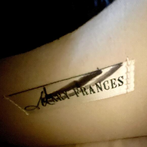 Mary Frances Retro Black & White Frame Bag - Picture 12 of 13